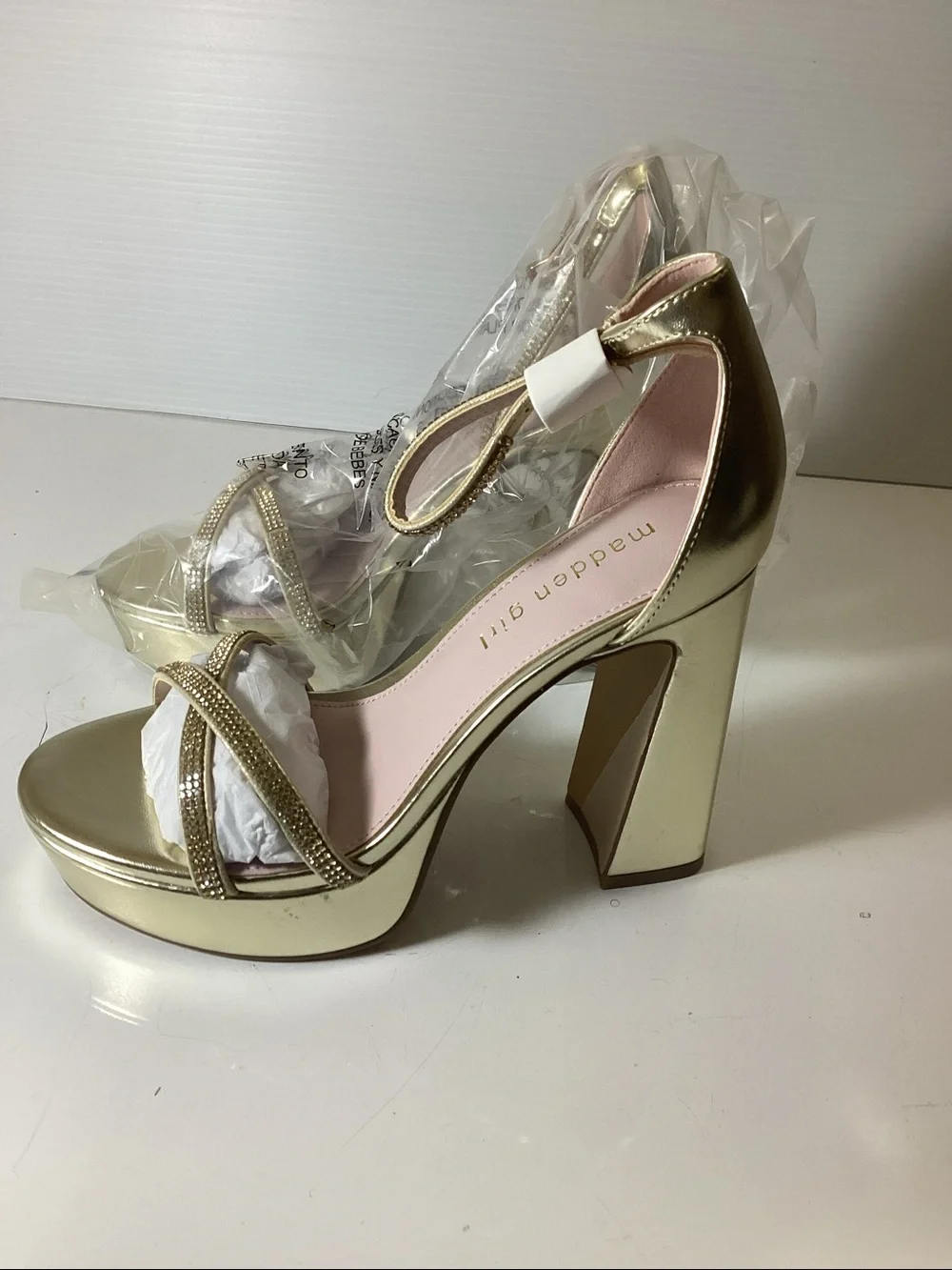 Madden Girl Women's Cady-R Strappy Platform Round-Toe Dress Sandals